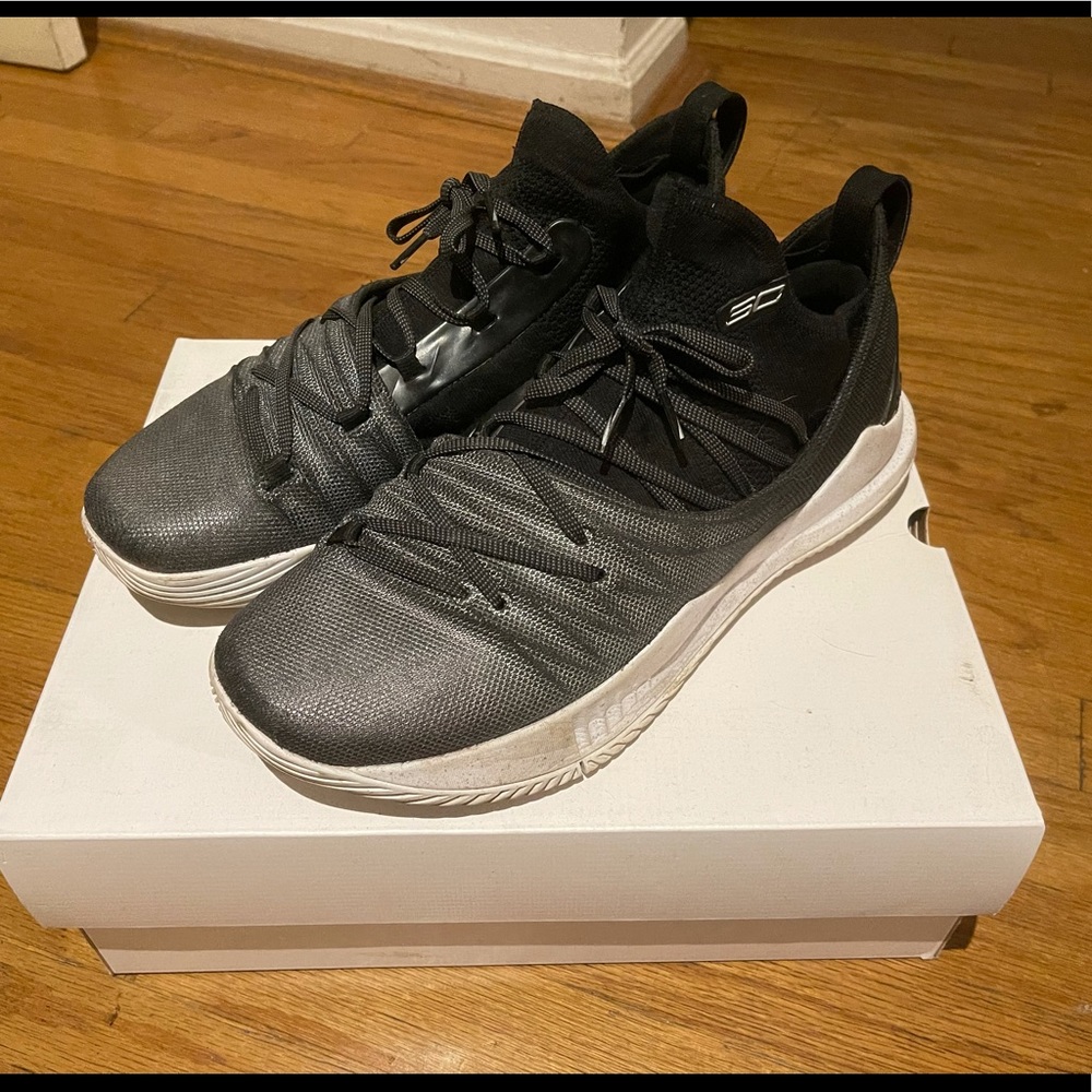 UA Curry 5 Basketball Shoe